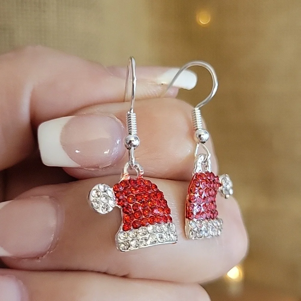 🔥LAST PAIR🔥 Santa Hat Sparkle Drop Earrings - Picture 3 of 6